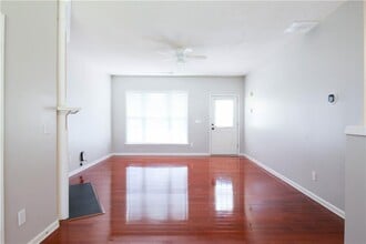 2401 Oxwell Way in Duluth, GA - Building Photo - Building Photo