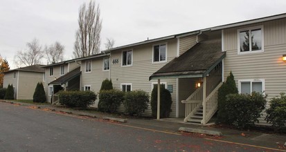 Norris Place Apartments in Burlington, WA - Building Photo - Building Photo