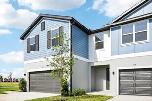 Quinn Residences at Moccasin Wallow in Palmetto, FL - Building Photo