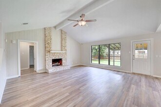 200 Woodmont Dr in Georgetown, TX - Building Photo - Building Photo