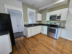 356 W Wilkes Barre St in Easton, PA - Building Photo - Building Photo