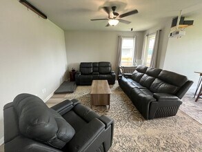 7104 McGregor Lp in Killeen, TX - Building Photo - Building Photo