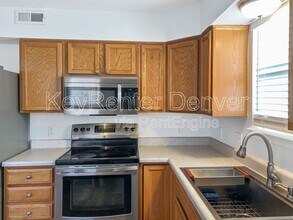 1650 S Deframe St in Lakewood, CO - Building Photo - Building Photo