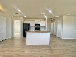 4302 E 61st St in Lubbock, TX - Building Photo - Building Photo