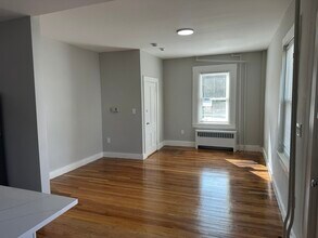 18 Wall St-Unit -1 in Foxboro, MA - Building Photo - Building Photo