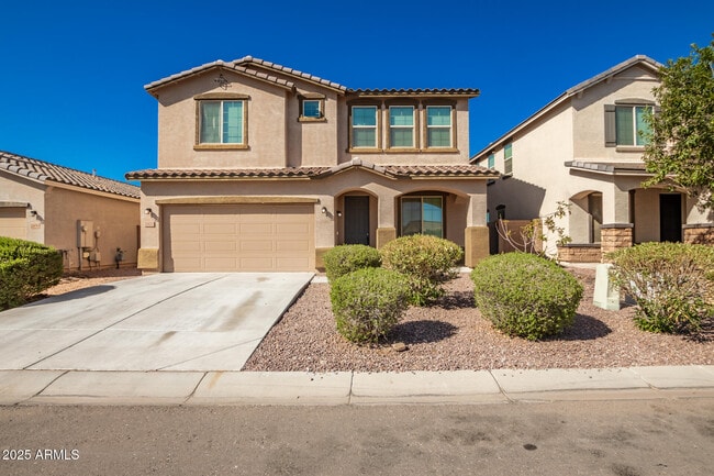 property at 2420 W Chinook Dr