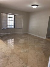 8340 SW 83rd St in Miami, FL - Building Photo - Building Photo
