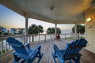 22621 Bay Point Dr in Galveston, TX - Building Photo - Building Photo