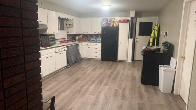 property at 106 E North St