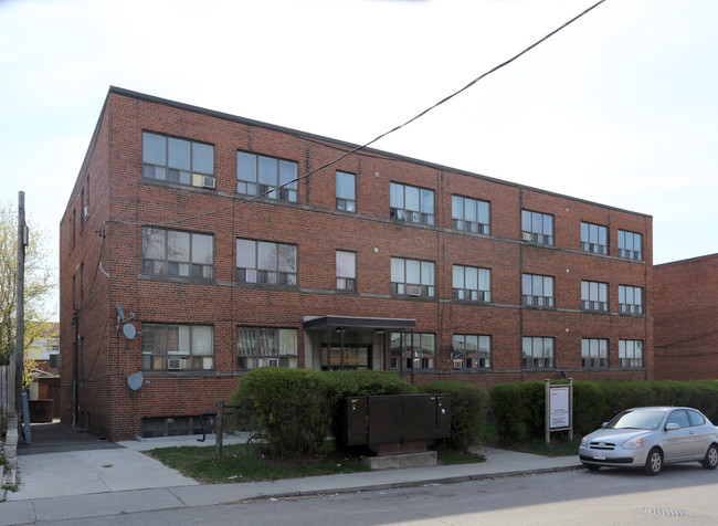 375 Westmount Ave in Toronto, ON - Building Photo - Building Photo