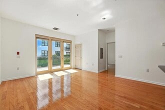 1201 Adams St in Hoboken, NJ - Building Photo - Building Photo