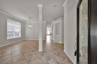 47 E Montfair Blvd in Spring, TX - Building Photo - Building Photo