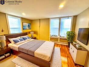 76 Egmont St in Brookline, MA - Building Photo - Building Photo