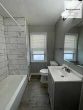 18951 Huntington Rd in Detroit, MI - Building Photo - Building Photo