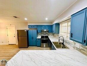 6231 Linus St in San Antonio, TX - Building Photo - Building Photo