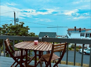 183 Morgan Ave in East Haven, CT - Foto de edificio - Building Photo