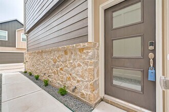 1521 Beach Oak Dr in Houston, TX - Building Photo - Building Photo