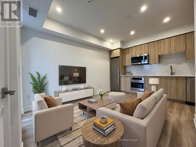 312-312 Erb St. W