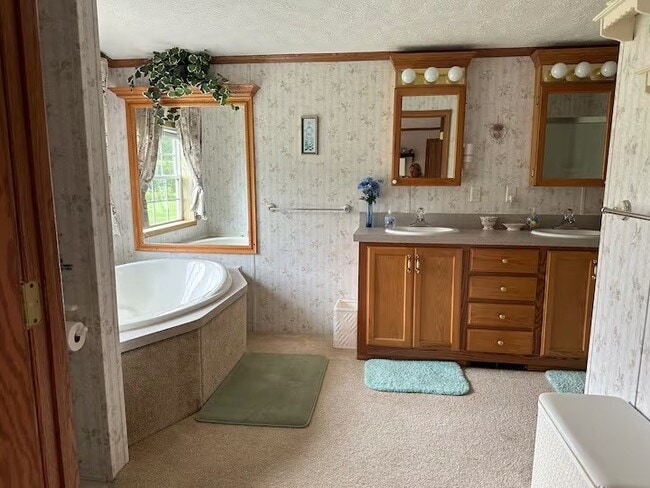 property at 13021 NY-23