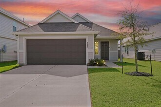 5407 Briana Dee Dr in Arcola, TX - Building Photo - Building Photo