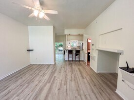 5283 SW 97th Way in Gainesville, FL - Building Photo
