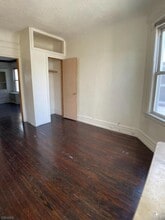 174 N 17th St, Unit Floor 2 in East Orange, NJ - Foto de edificio - Building Photo