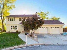 4241 Chapel Vw Cir in Provo, UT - Building Photo