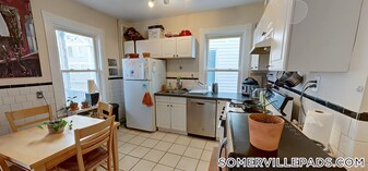 378 Washington St in Somerville, MA - Building Photo