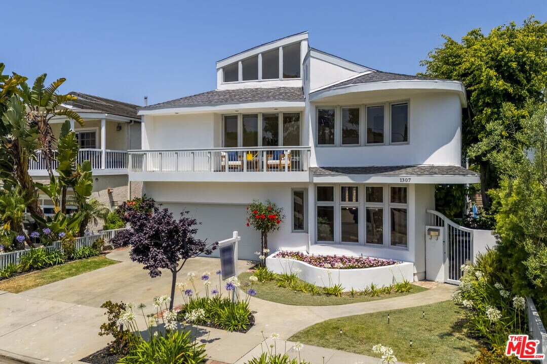 1307 Ozone Ave in Santa Monica, CA - Building Photo