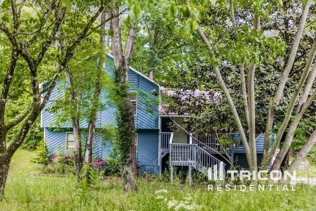 property at 1726 Hickory Grove Way NW