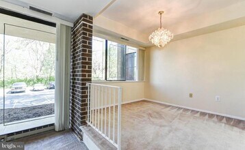 2114 Bonnywood Ln in Silver Spring, MD - Building Photo - Building Photo