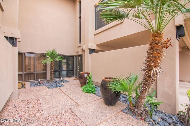 5621 N 79th St in Scottsdale, AZ - Building Photo - Building Photo