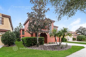 8230 Dunham Station Dr in Tampa, FL - Building Photo - Building Photo