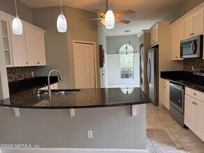 712 Putters Green Way S in Jacksonville, FL - Building Photo - Building Photo
