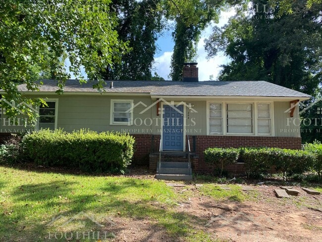 property at 204 North St