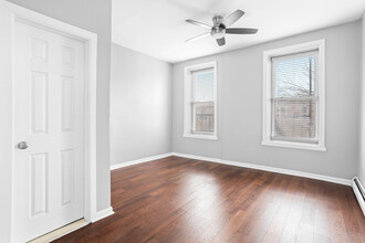 327 Sumpter St in Brooklyn, NY - Building Photo - Building Photo