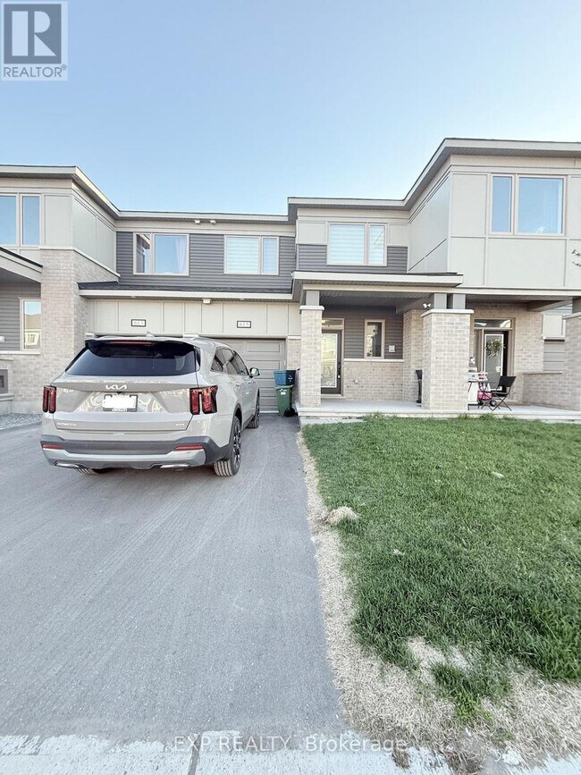 615 Allied Mews in Ottawa, ON - Building Photo - Building Photo