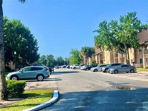 5208 Via Hacienda Cir in Orlando, FL - Building Photo - Building Photo