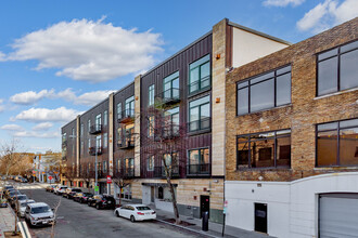 1700 Kalorama Rd NW in Washington, DC - Building Photo - Building Photo