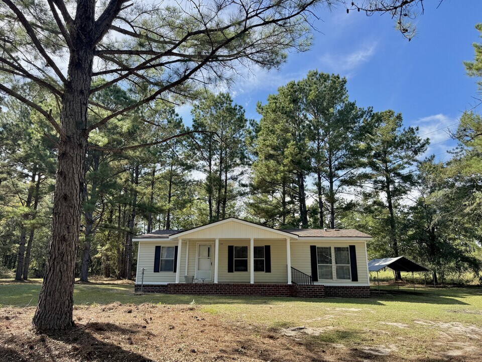 1595 Venson Rd in Brooklet, GA - Building Photo