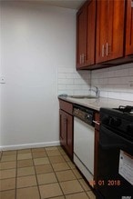 138-35 Elder Ave-Unit -10K in Queens, NY - Building Photo - Building Photo