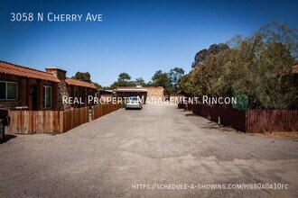 3058 N Cherry Ave in Tucson, AZ - Foto de edificio - Building Photo