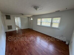 2262 Mill Rd in Richmond, VA - Building Photo - Building Photo