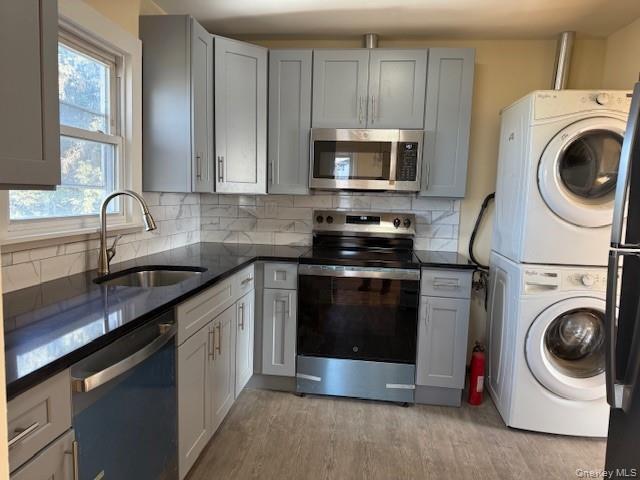 212 Harrison Ave in Bethpage, NY - Building Photo - Building Photo