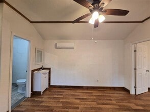 19736 Dunbar Ave in Humble, TX - Building Photo - Building Photo