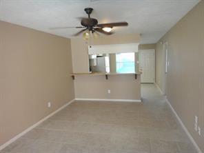 1615 Hazelwood St-Unit -A in Conroe, TX - Building Photo - Building Photo