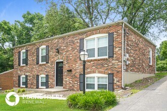 3208 Cabinwood Dr in Louisville, KY - Building Photo - Building Photo