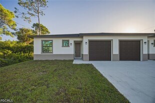 5428 Bristo St in Lehigh Acres, FL - Building Photo