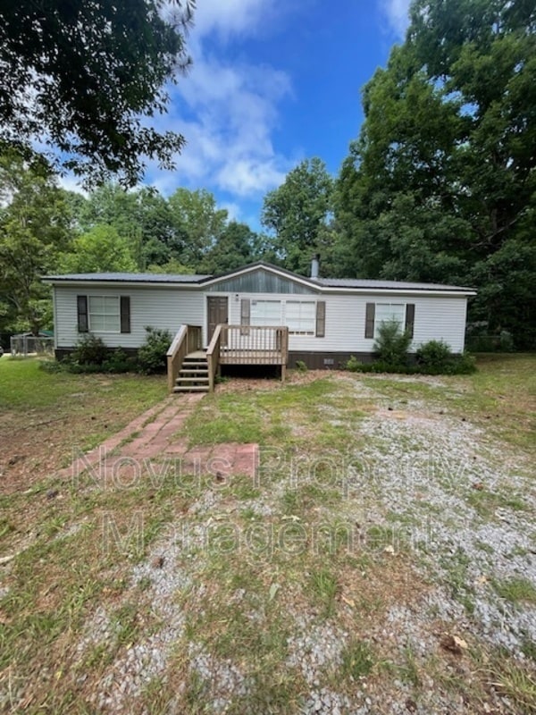 105 Holly Dr in Carrollton, GA - Building Photo - Building Photo