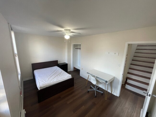 3805 Haverford Ave, Unit Room for Rent